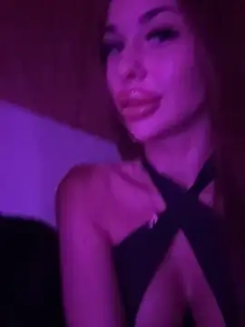Snapshot of BadKitty01 chatting on 05-16-26, 04:20 BadKitty01 online show from 05-16-26, 04:20