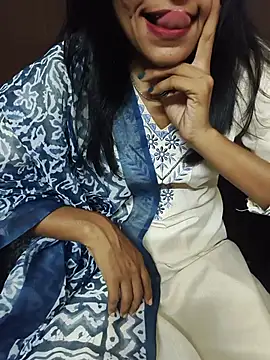 Snapshot of Shanaya_001 chatting on 06-27-26, 12:33 Shanaya 001 online show from 06-27-26, 12:33