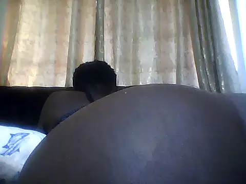 Snapshot of cutiebreey chatting on 06-11-26, 02:59 cutiebreey online show from 06-11-26, 02:59