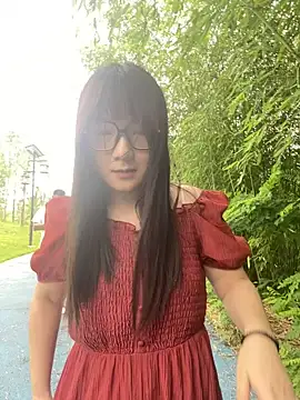 Snapshot of yan63737 chatting on 05-30-26, 06:32 yan63737 online show from 05-30-26, 06:32