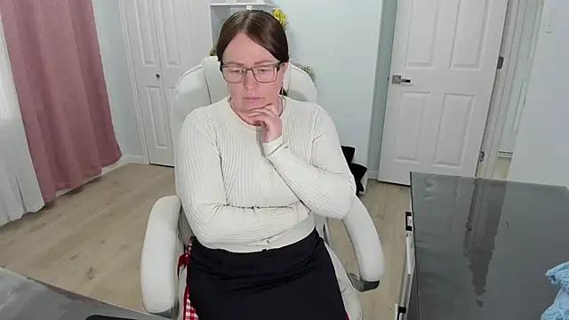 Vika73 online show from 02-20-25, 04:57