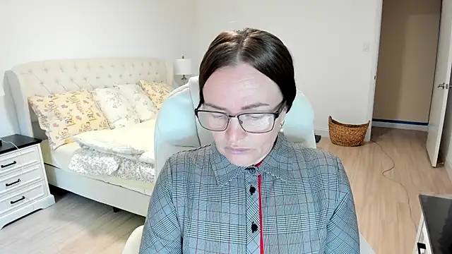 Vika73 online show from 09-13-25, 02:39