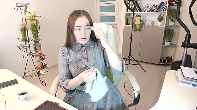 Vika73 online show from 02-03-26, 06:40