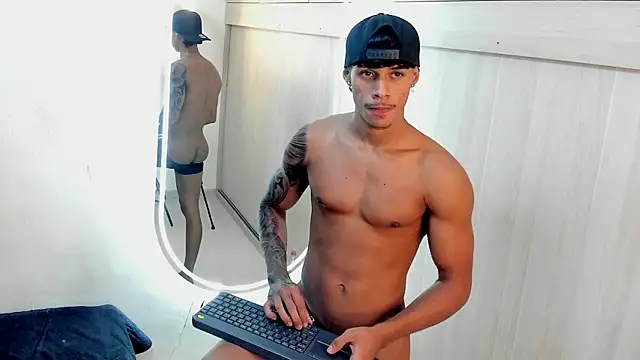 Joao da silva19 online show from 06-11-26, 07:01