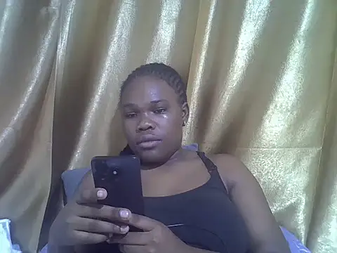 Snapshot of lovelymeli2 chatting on 06-18-26, 10:03 lovelymeli2 online show from 06-18-26, 10:03