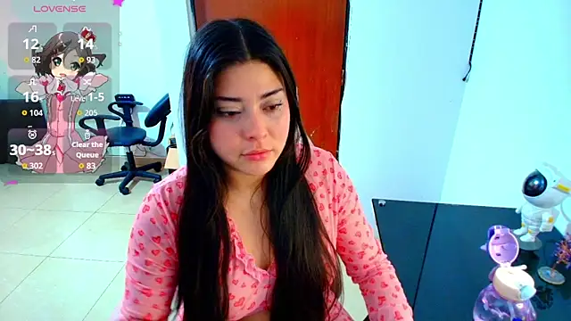 Snapshot of hanna_2026 chatting on 06-16-26, 09:50 hanna 2026 online show from 06-16-26, 09:50