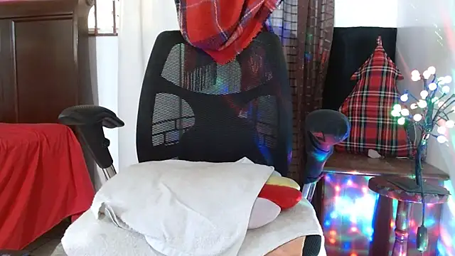 Snapshot of jenny_milf69 chatting on 02-12-26, 01:50 jenny milf69 online show from 02-12-26, 01:50