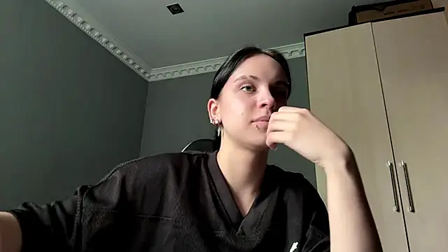illiebilish online show from 06-11-26, 08:01