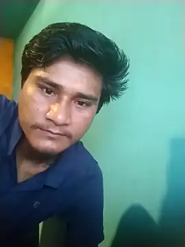 Snapshot of ahnuj91 chatting on 05-17-26, 11:56 ahnuj91 online show from 05-17-26, 11:56