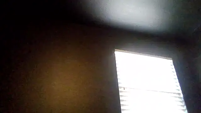 Tallhungcloudyyy online show from 06-02-26, 11:29