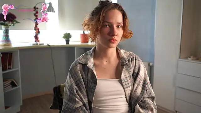TatianaCichocki online show from 06-23-26, 02:48