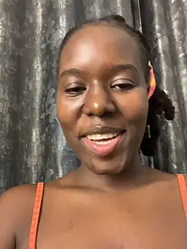 Lushlola254 online show from 05-17-26, 08:05