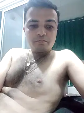 Snapshot of Ckg1sexy chatting on 05-31-26, 02:13 Ckg1sexy online show from 05-31-26, 02:13