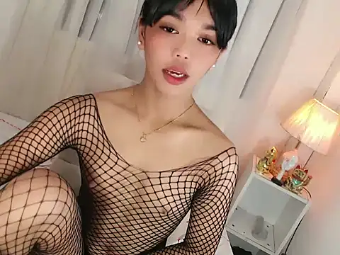 Nozomi Wu online show from 06-16-26, 08:39