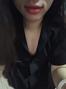 Linh-Anhh online show from 05-31-26, 09:05