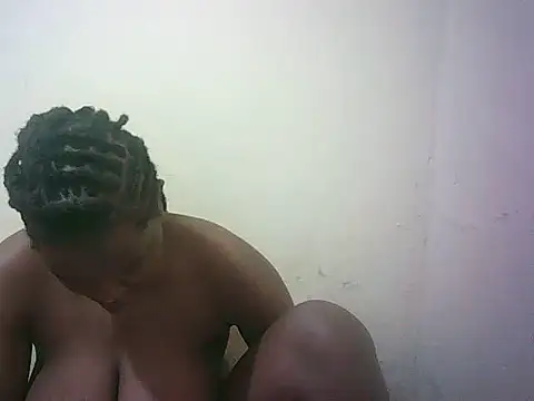 Snapshot of Irresistibleprincess02 chatting on 06-08-26, 10:15 Irresistibleprincess02 online show from 06-08-26, 10:15