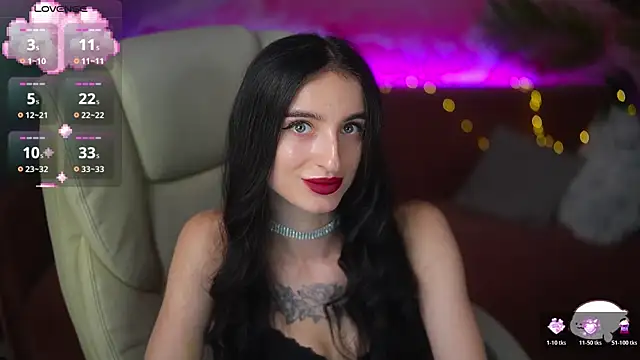 EmilyyMoon online show from 06-14-26, 01:35