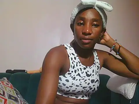 Hornycammy23 online show from 06-04-26, 06:08