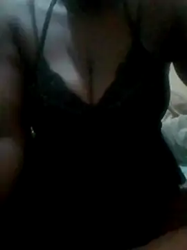 Queenielush online show from 05-31-26, 08:32