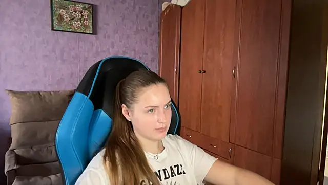 SilkSinner  online show from 06-26-26, 10:52