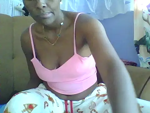 Snapshot of magdah1 chatting on 06-17-26, 01:56 magdah1 online show from 06-17-26, 01:56