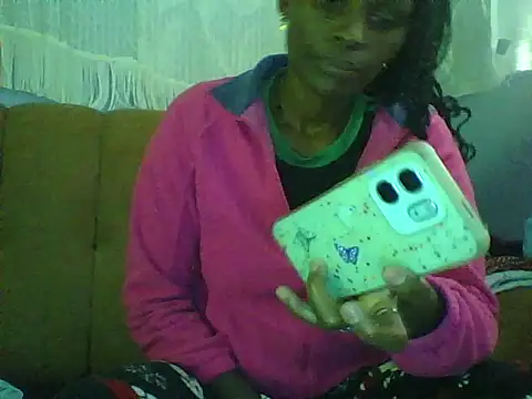Snapshot of magdah1 chatting on 06-24-26, 07:29 magdah1 online show from 06-24-26, 07:29