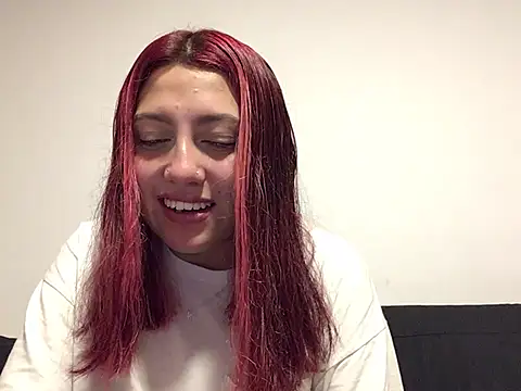 Emma Cut online show from 06-11-26, 10:24