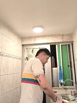 BodyGym18 online show from 05-27-26, 03:36