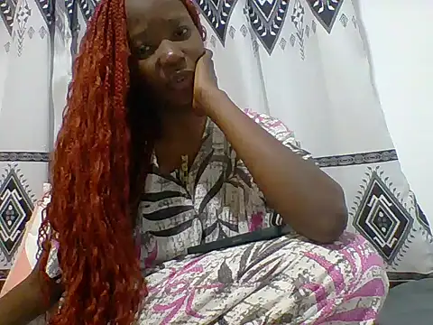 Shania loveer online show from 06-25-26, 08:35