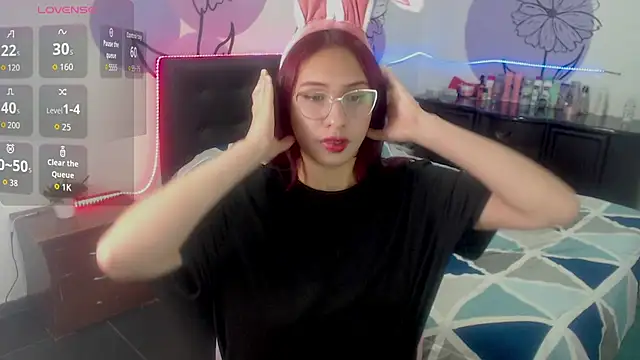ashly litlle online show from 06-23-26, 01:14