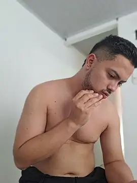 ORTIZ96hot online show from 07-14-26, 08:03