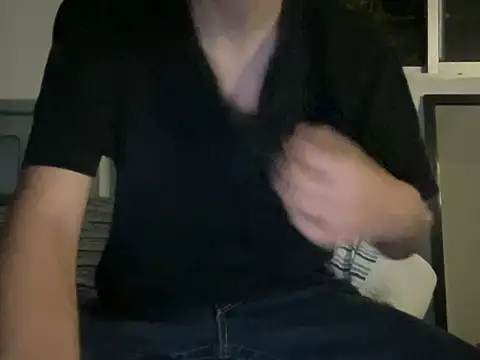 candyperfumeboy online show from 05-26-26, 04:30