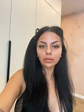 Snapshot of Ivy_Trixx chatting on 07-15-26, 04:34 Ivy Trixx online show from 07-15-26, 04:34