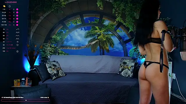 RoxanneBlize online show from 05-20-26, 07:20