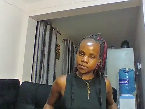 Snapshot of cythuu03 chatting on 06-03-26, 10:15 cythuu03 online show from 06-03-26, 10:15