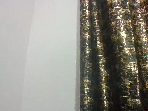 Snapshot of cythuu03 chatting on 07-09-26, 04:33 cythuu03 online show from 07-09-26, 04:33