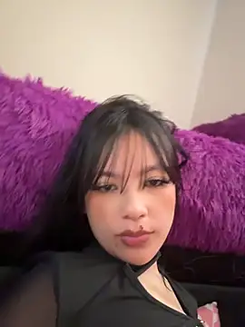 Snapshot of _MiaX chatting on 06-16-26, 01:47 MiaX online show from 06-16-26, 01:47