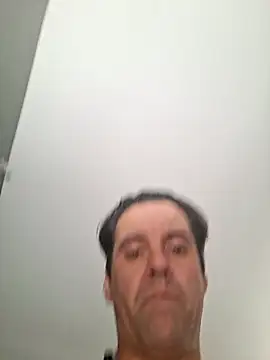 ELVISPRESI online show from 06-11-26, 05:05