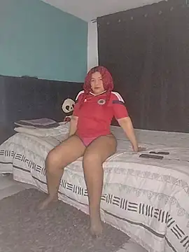 Emililara online show from 06-27-26, 01:21