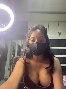 Snapshot of livia_dolls chatting on 06-19-26, 10:46 livia dolls online show from 06-19-26, 10:46