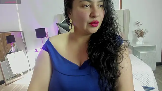 JadeBellee online show from 06-16-26, 06:21