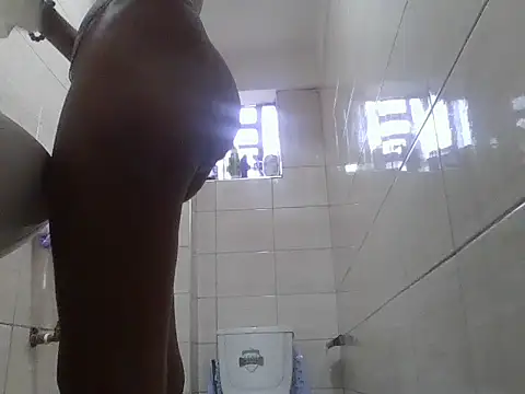 Snapshot of Cutezipora chatting on 06-22-26, 01:08 Cutezipora online show from 06-22-26, 01:08