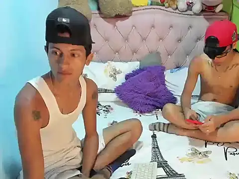 sexy guys23 online show from 06-16-26, 02:14