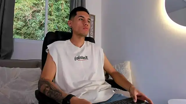 NickCopeer  online show from 06-10-26, 12:37