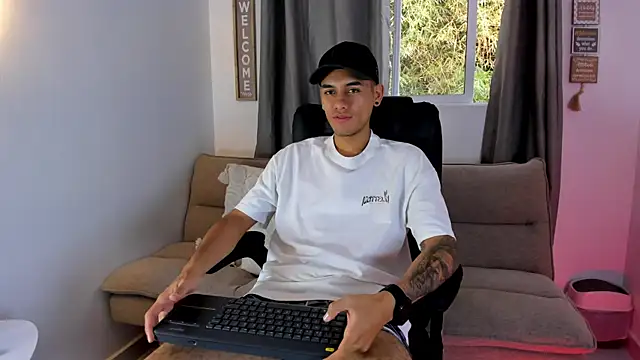 NickCopeer  online show from 07-17-26, 01:07