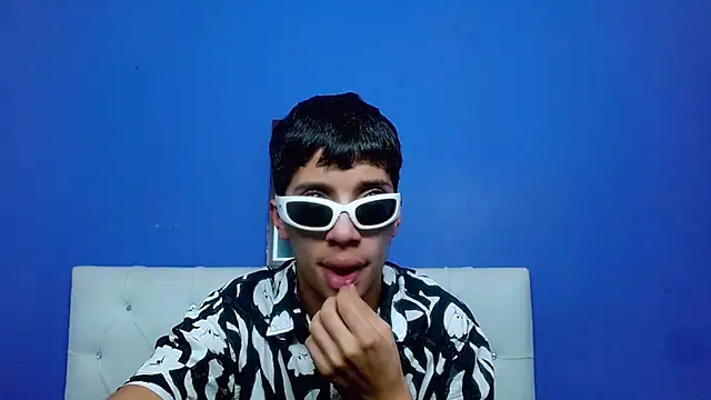 Snapshot of jl_brayan12 chatting on 06-04-26, 06:47 jl brayan12 online show from 06-04-26, 06:47