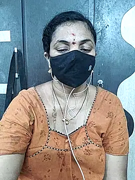 Leela 555 online show from 06-18-26, 01:06