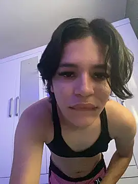 Snapshot of brankinhahott chatting on 07-10-26, 12:52 brankinhahott online show from 07-10-26, 12:52