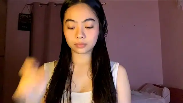 EnchantingEscalade online show from 06-01-26, 02:30