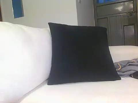 Snapshot of Freaky_T chatting on 05-28-26, 03:15 Freaky T online show from 05-28-26, 03:15
